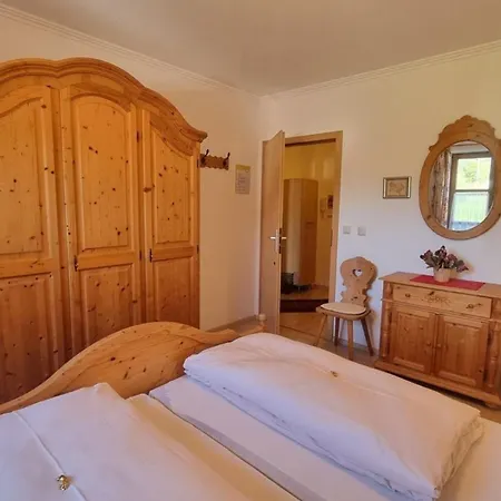 Apartment Stephanie -227-